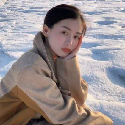 獻給所有日本愛好者：多毛超大內射 - 完整 1 小時日本成人電影